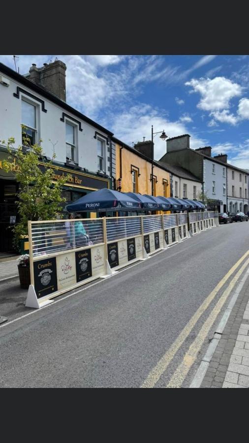 Parisian Style Townhouse Villa Carrick on Shannon Exterior foto