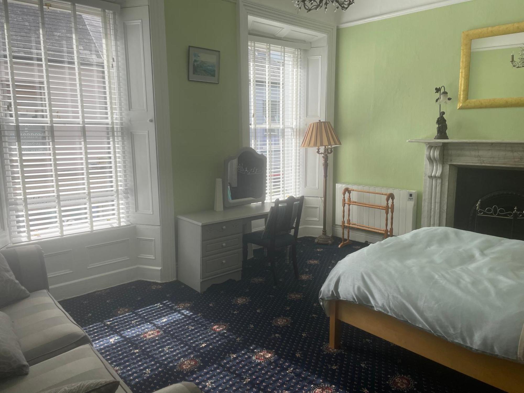 Parisian Style Townhouse Villa Carrick on Shannon Exterior foto